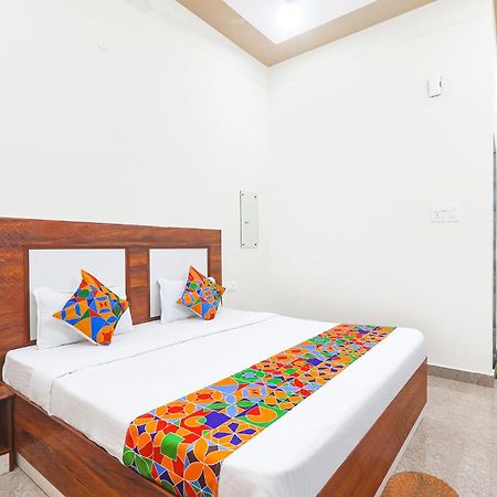 Fabhotel Shree Venkatesh Nileyam Ayodhya Eksteriør billede