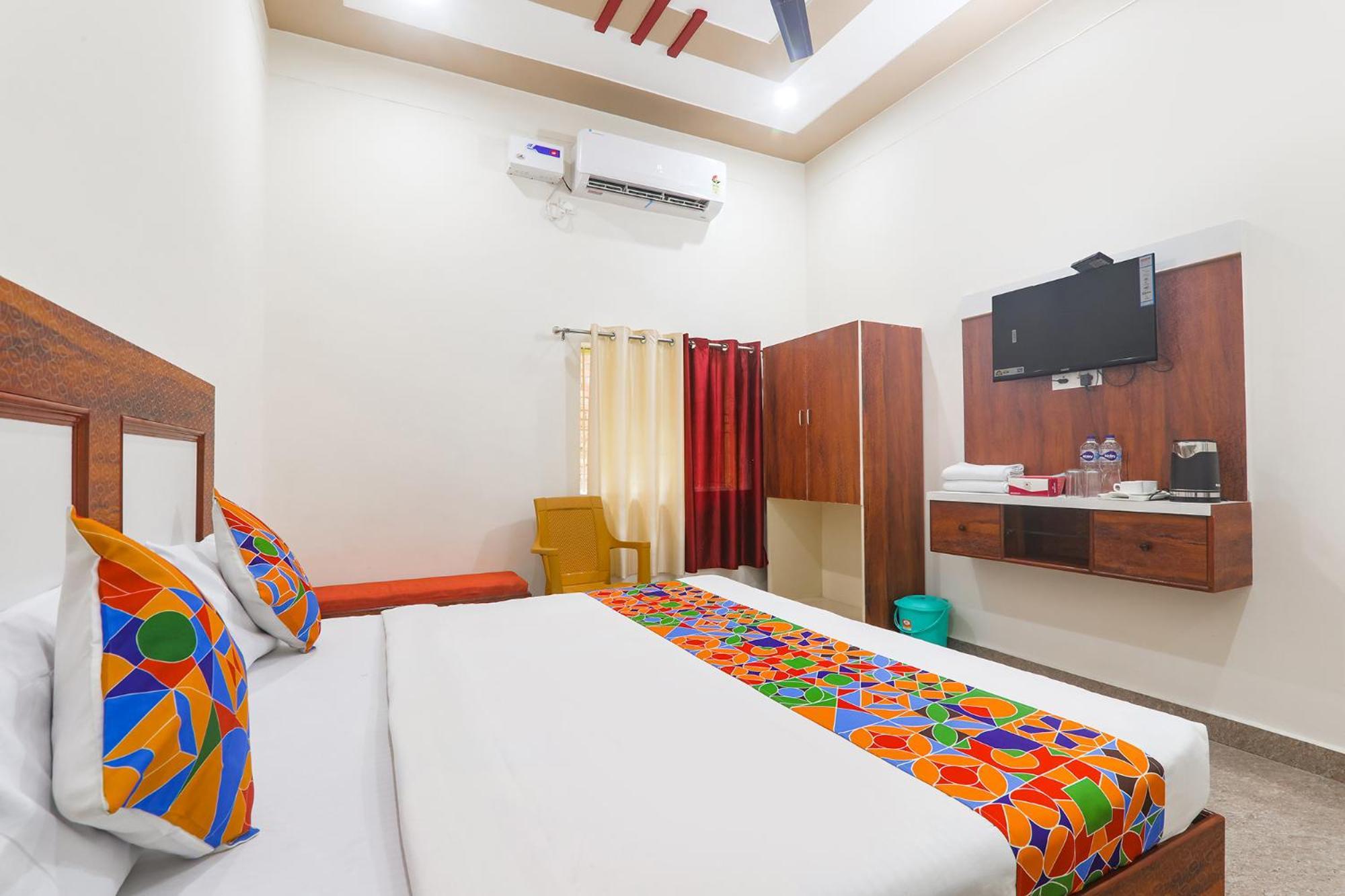 Fabhotel Shree Venkatesh Nileyam Ayodhya Eksteriør billede